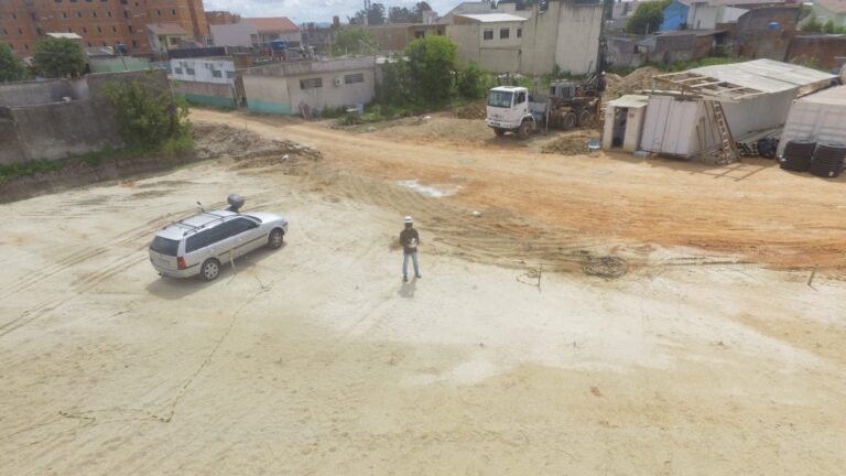 Obras em terra